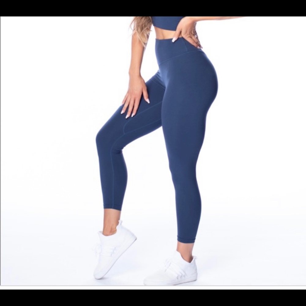 Navy blue OG Balance Athletica leggings XS